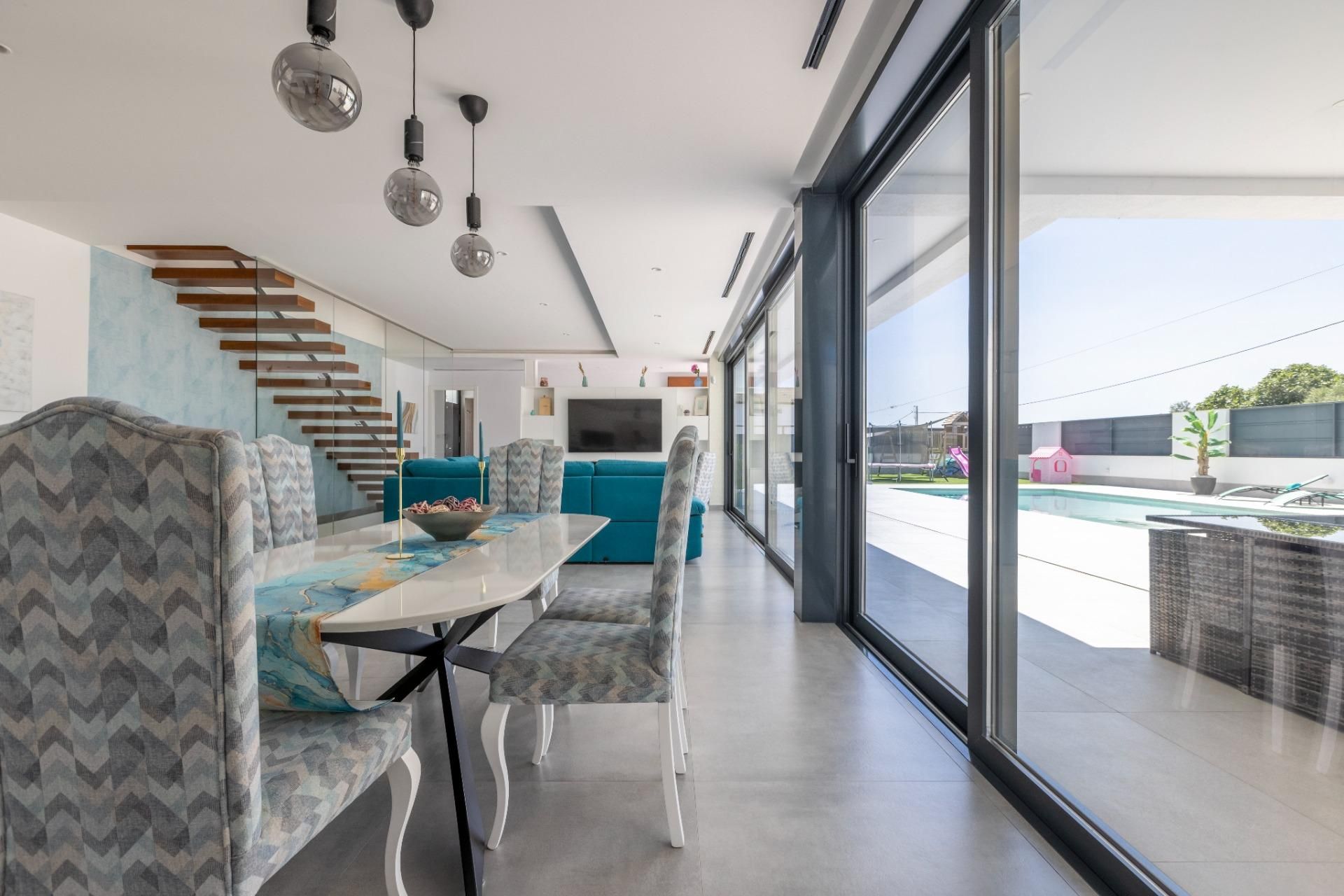 Dining room of House or chalet for sale in Mairena del Aljarafe  with Air Conditioner, Heating and Private garden