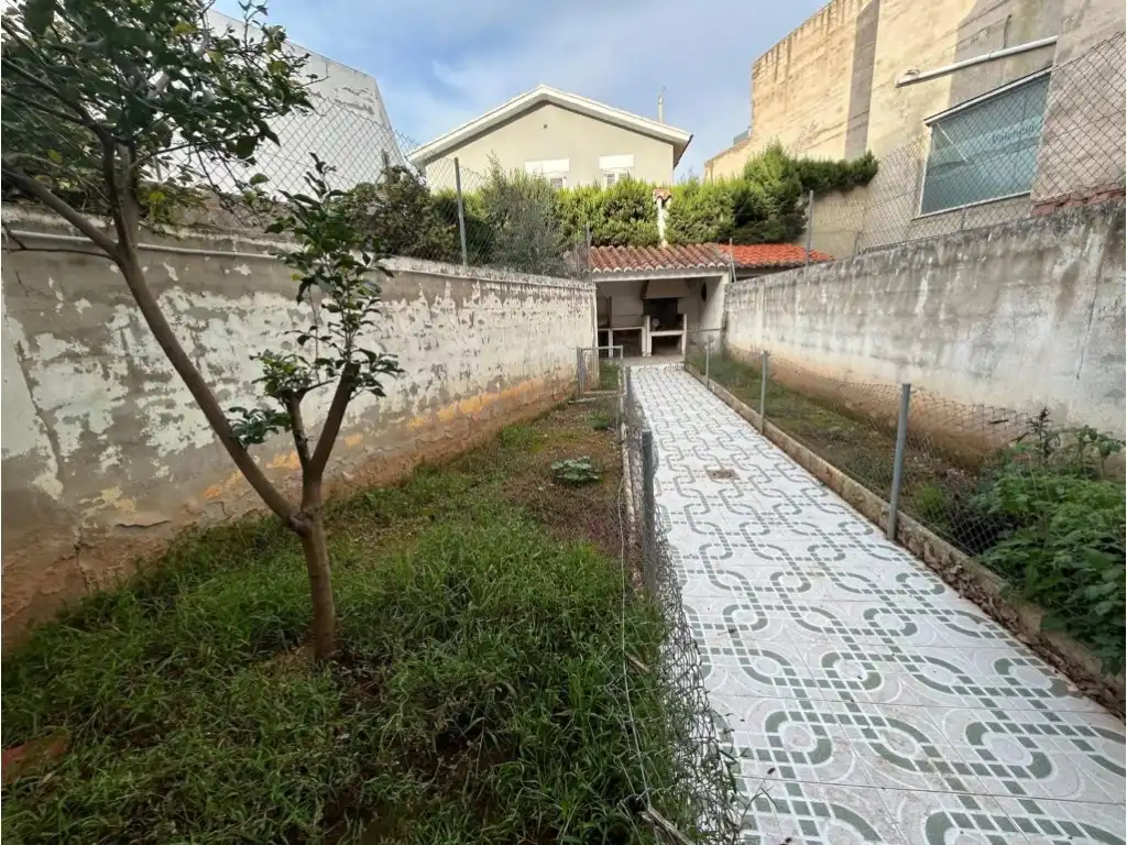 Vista exterior de Casa o chalet en venta en Altura con Jardín privado, Terraza y Balcón
