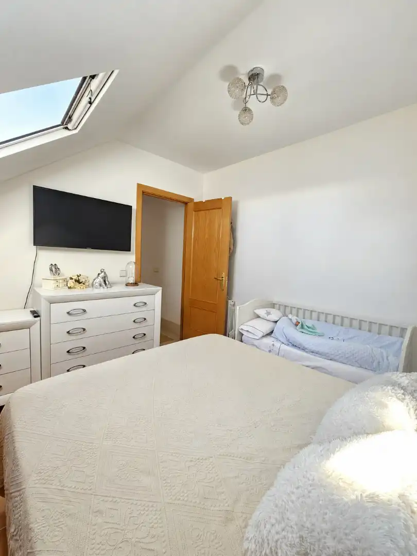 Habitación de Dúplex en venta en El Álamo, Madrid