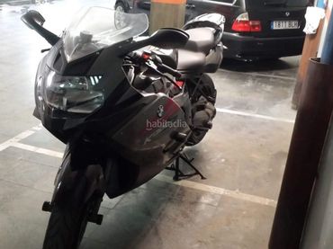 Moto in vendita a Carrer Mossèn Molé 81