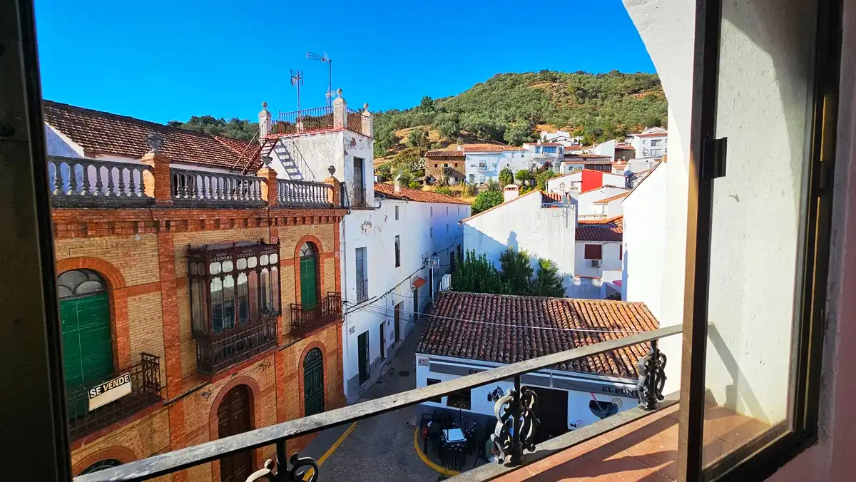 Exterior view of Duplexes for sale in Galaroza  with Terrace and Storage room