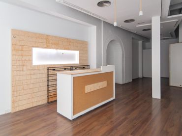 Local comercial de lloguer a Carrer de la Parellada
