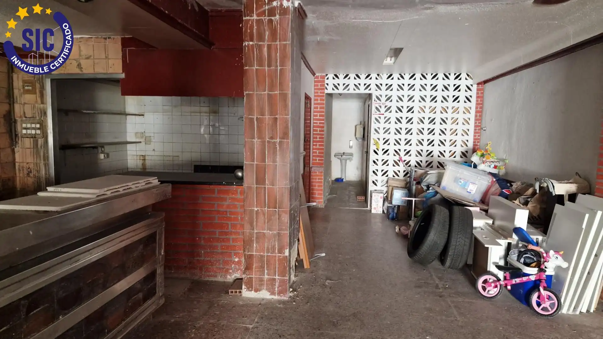 Kitchen of Commercial properties for sale in Valencia