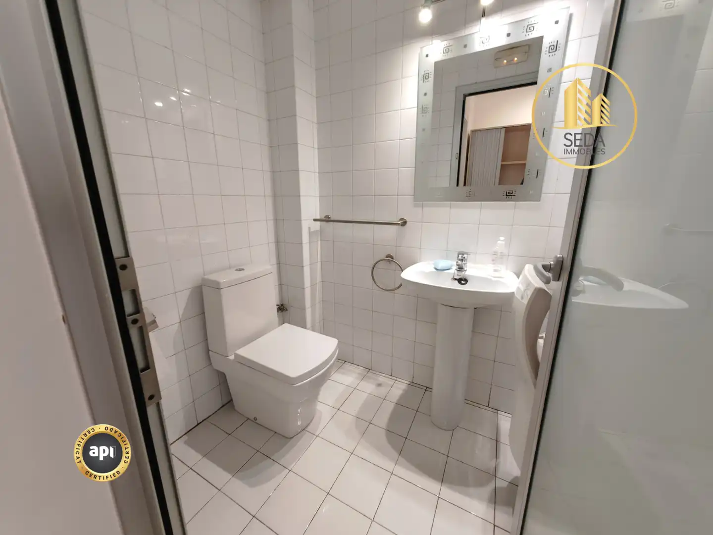 Business premises for sale in Carrer de Blasco de Garay, imagen 19