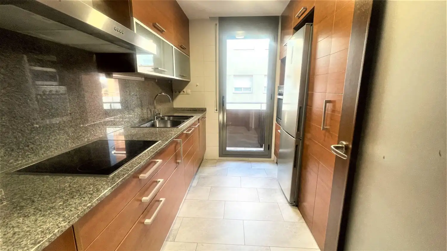 Piso con terraza en venta en Calle del Doctor Ferran, imagen 2