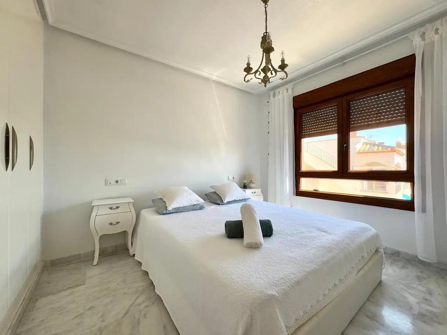 Dormitori de Apartament en venda en Orihuela amb Calefacció, Jardí privat i Terrassa