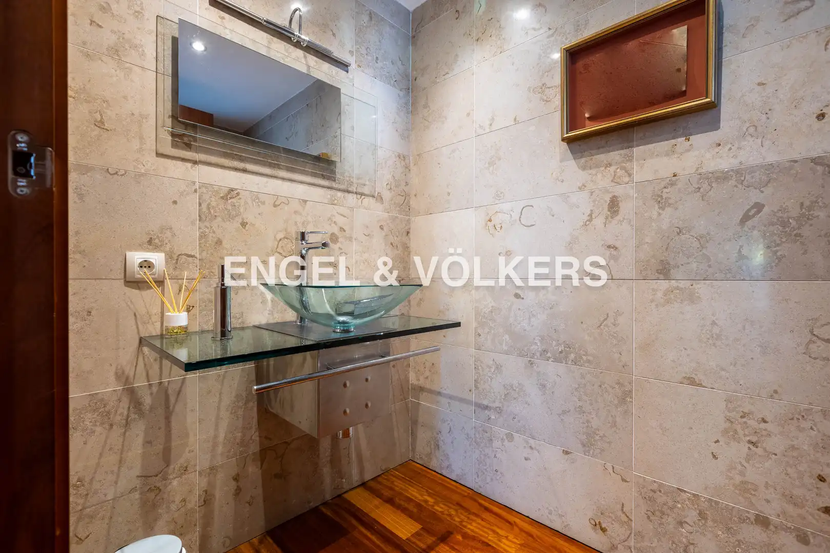 Badezimmer von Country house zum Verkauf in Camas mit Klimaanlage, Heizung und Privatgarten