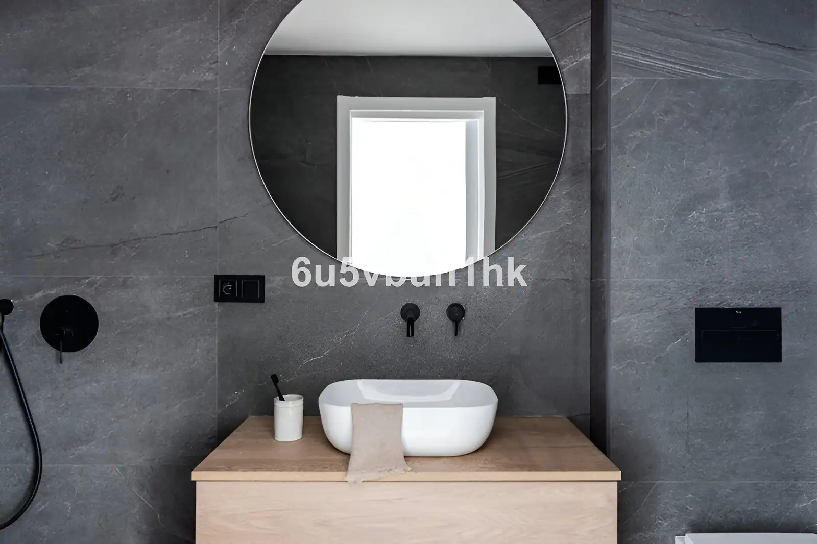 Bathroom of Detached homes for sale in Málaga  with Terrace, Swimming Pool and Furnished
