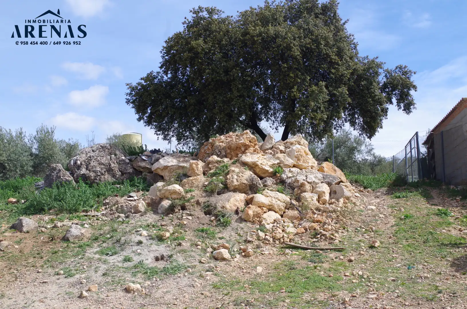 Residential land for sale in Carretera de Íllora, imagen 2