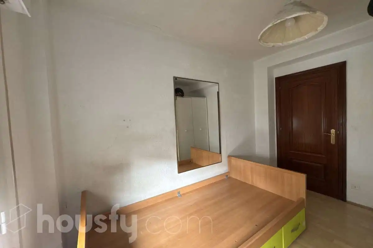 Habitación de Piso de alquiler en Torrejón de Ardoz con Calefacción, Parquet y Terraza