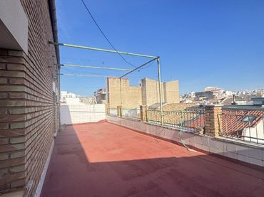 Penthouse mit Aufzug zum Verkauf in Calle Antón de Jaén