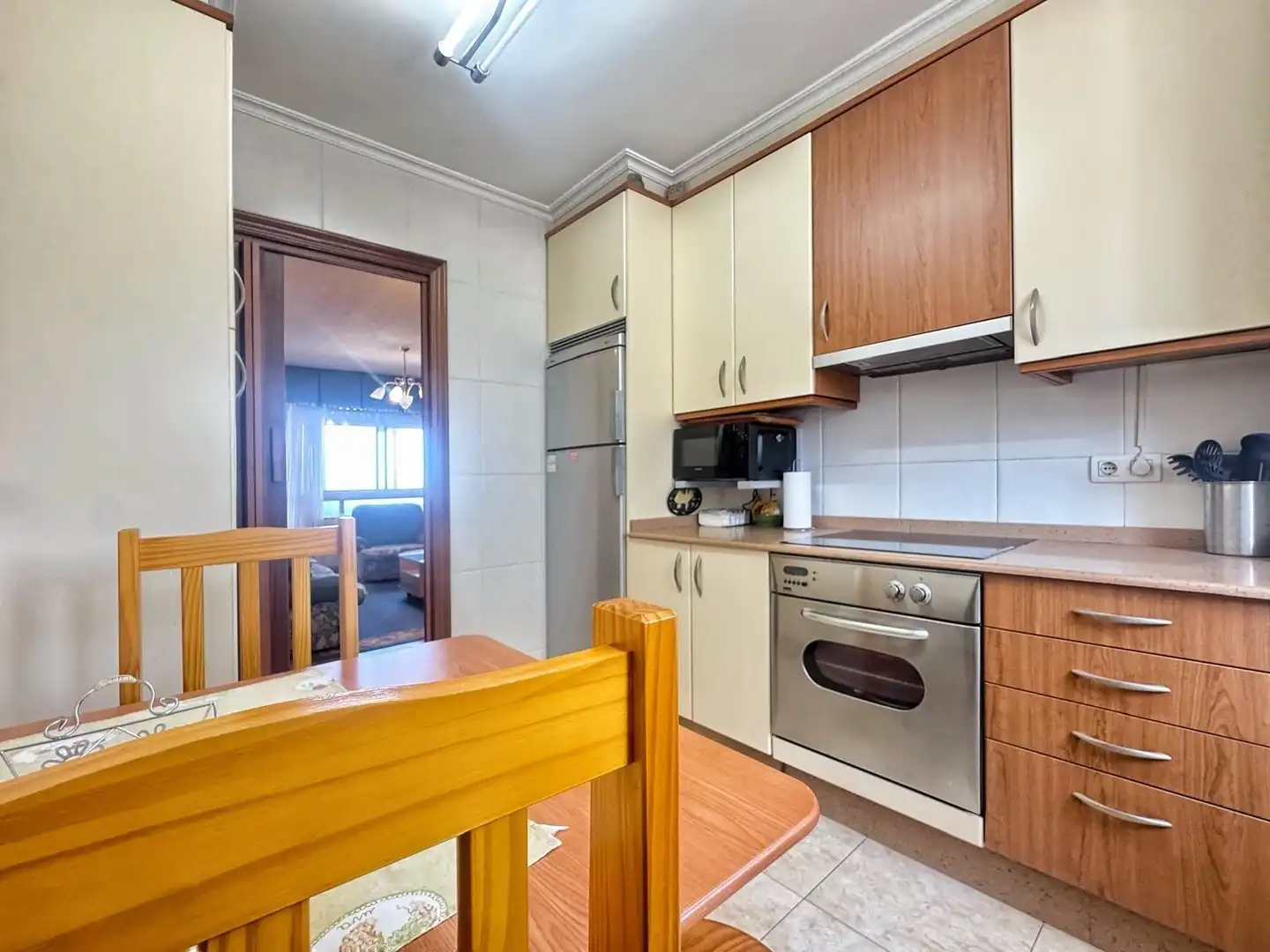 Cocina de Piso en venta en Vigo  con Calefacción, Terraza y Amueblado