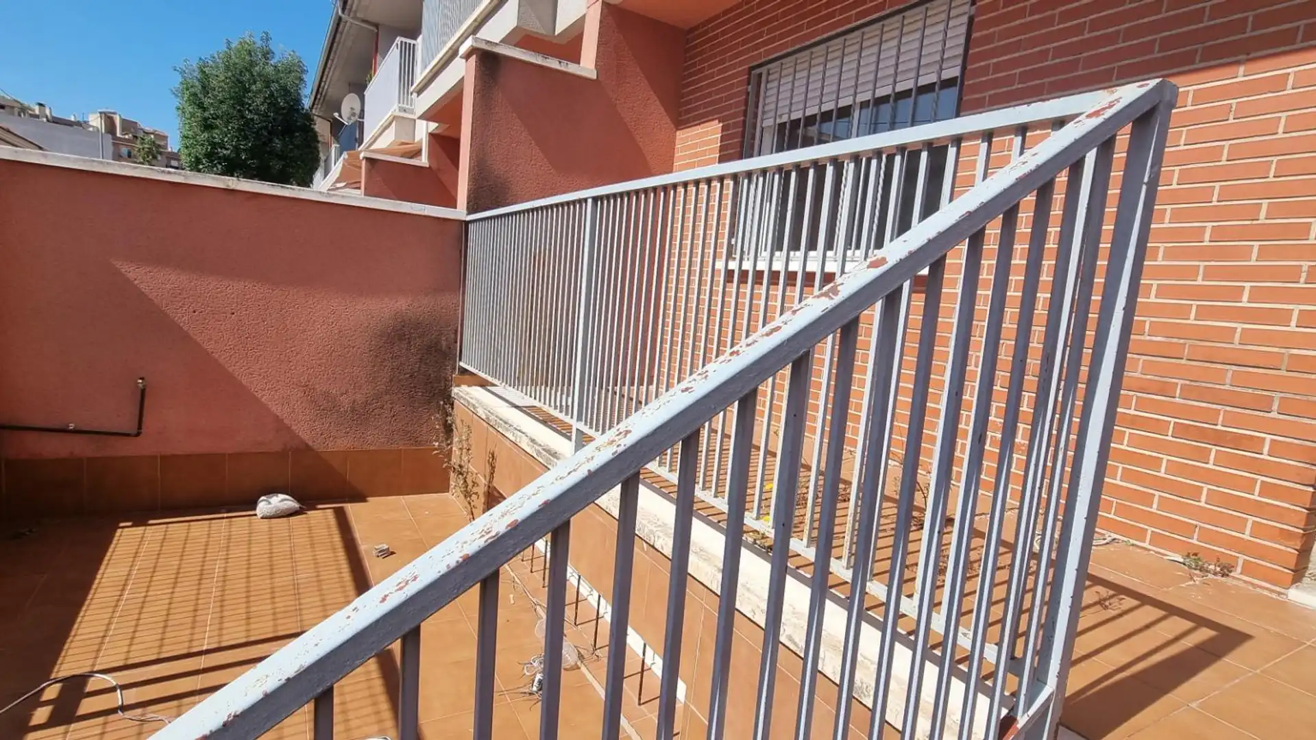 Exterior view of Single-family semi-detached for sale in  Murcia Capital  with Terrace and Balcony