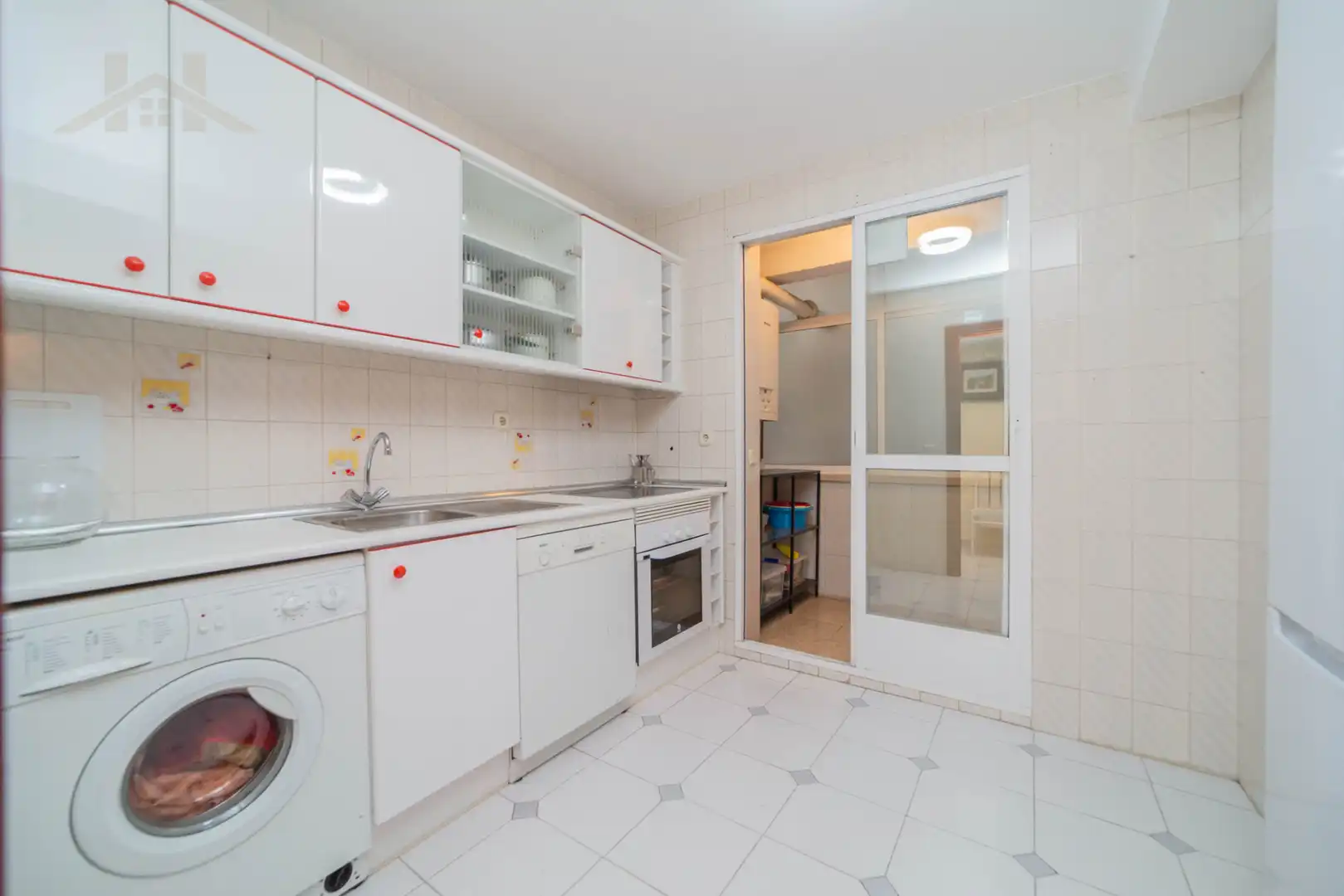 Kitchen of Flat for sale in Móstoles  with Heating, Furnished and Oven