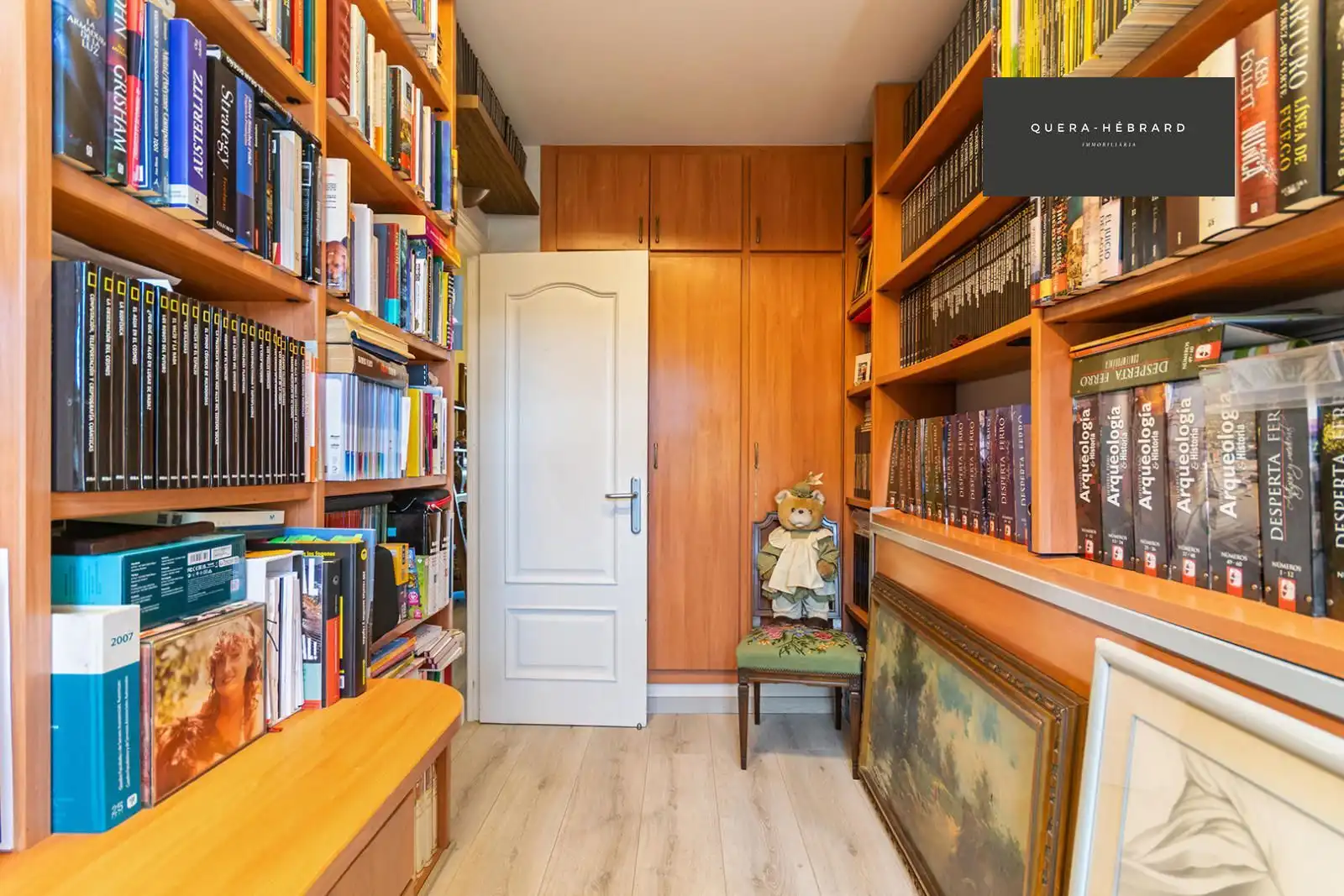 Habitación de Casa adosada en venta en Sant Cugat del Vallès con Calefacción, Parquet y Terraza