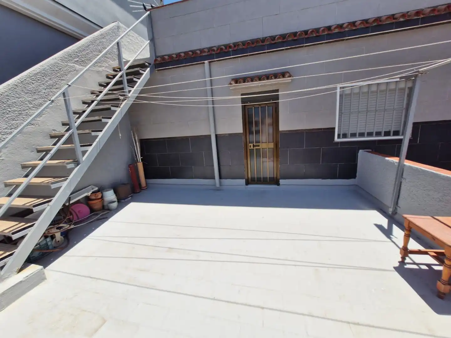 Casa adosada en venta en La Línea de la Concepción