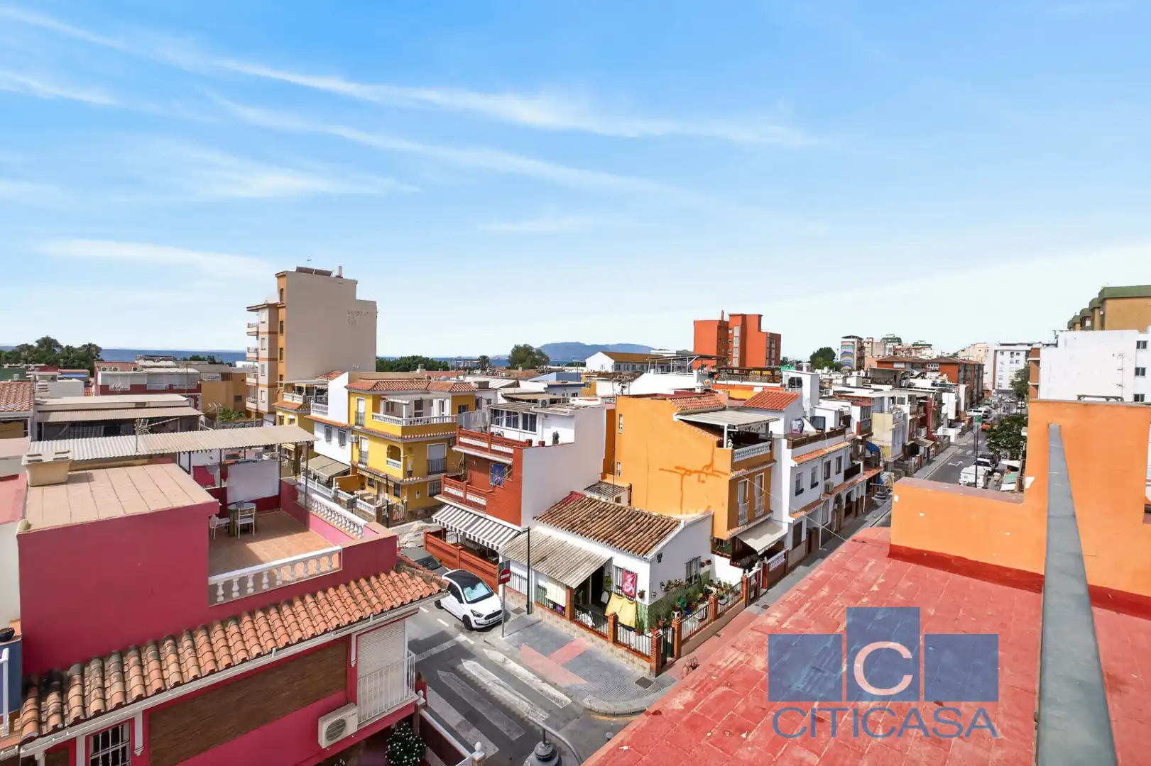Vista exterior de Casa o xalet en venda en Málaga amb Terrassa i Balcó