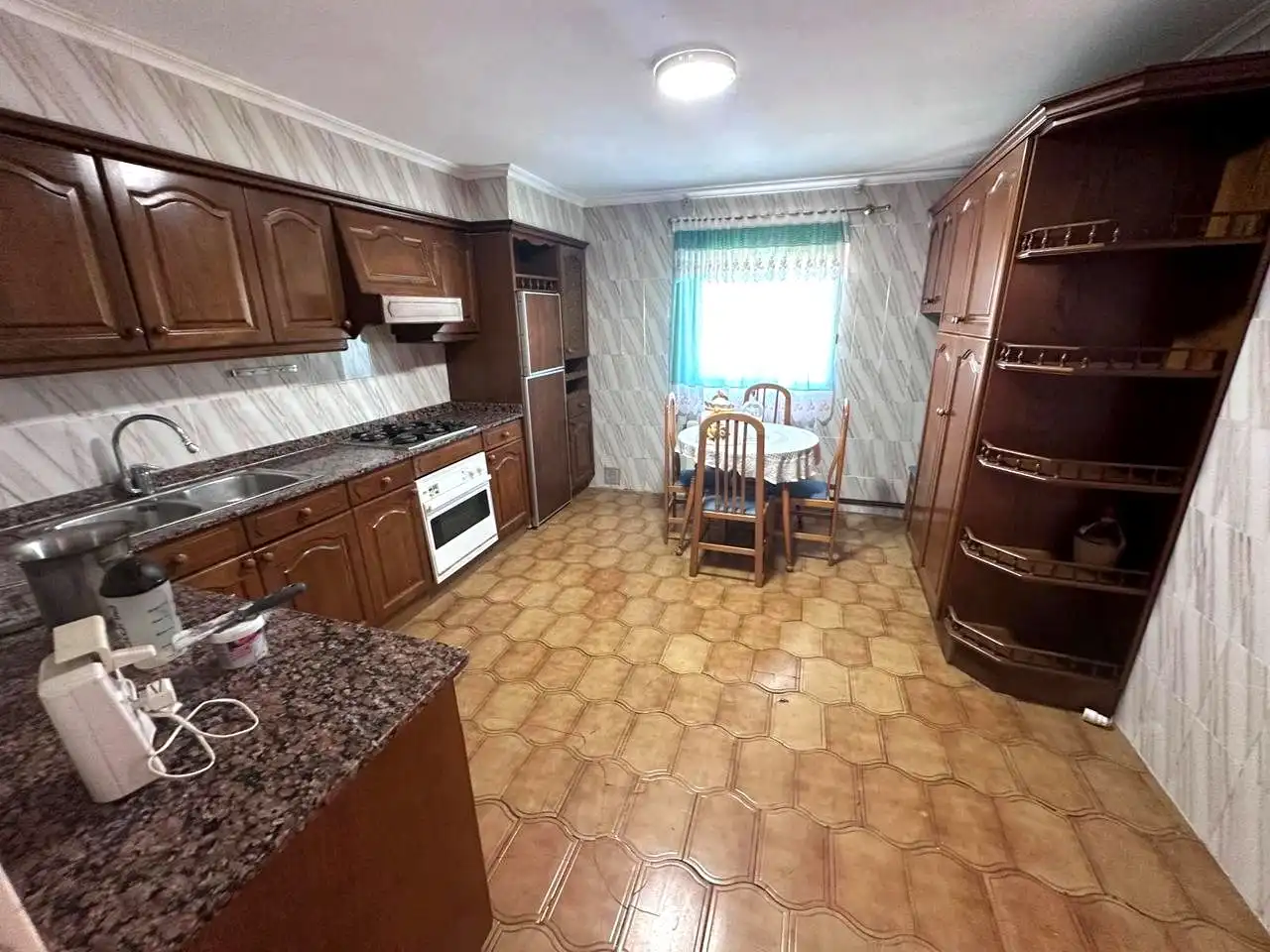 Cocina de Casa o chalet en venta en Castellón de la Plana / Castelló de la Plana con Aire acondicionado, Calefacción y Terraza
