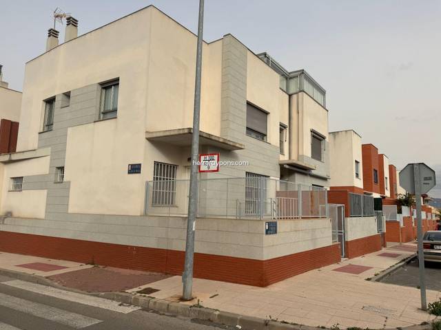 Dúplex en Venta en Guadalupe