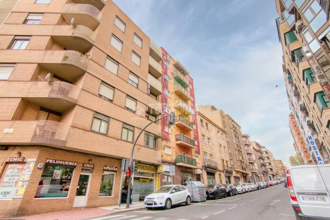Vista exterior de Piso en venta en Salamanca con Aire acondicionado