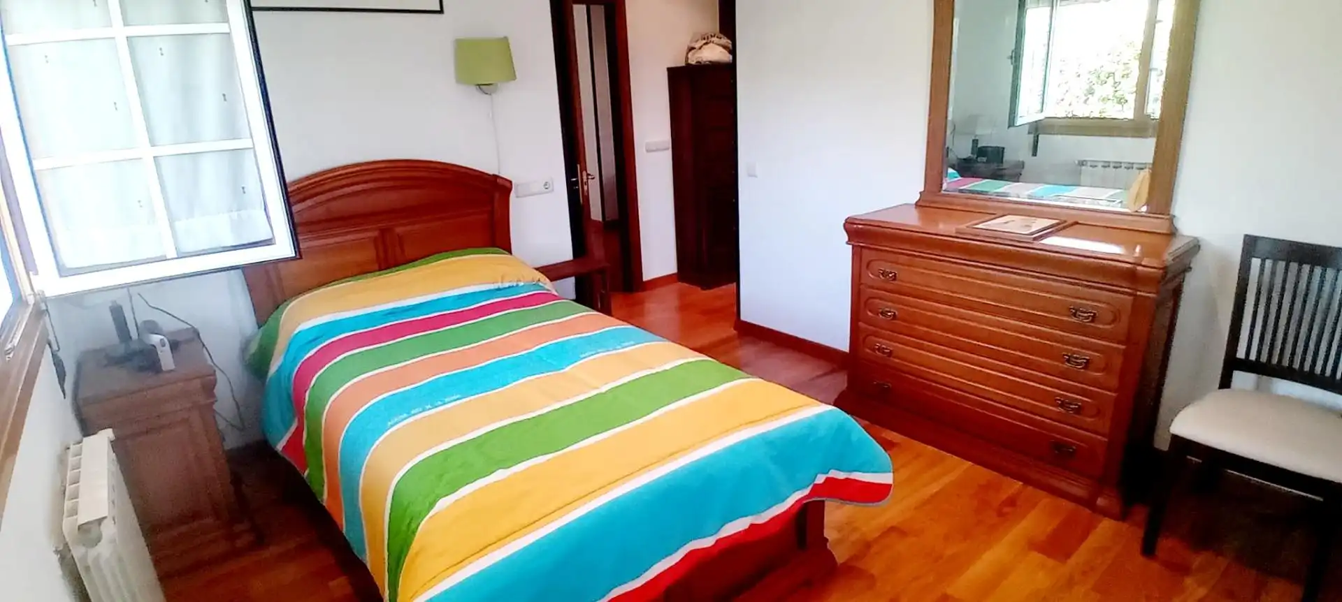 Habitación de Casa o chalet en venta en El Franco  con Calefacción, Jardín privado y Terraza
