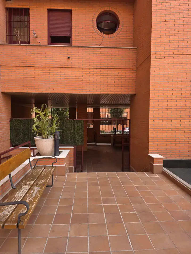 Terraza de Piso en venta en Parla con Aire acondicionado, Calefacción y Parquet