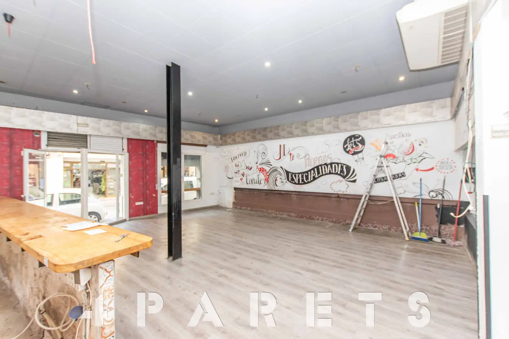 Commercial properties for sale in Canet de Mar  with Air Conditioner