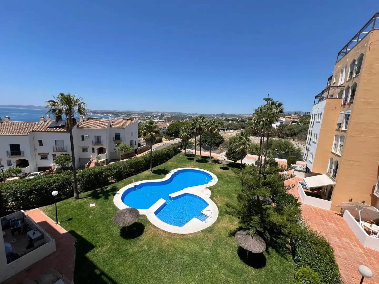 Piscina de Apartamento en venta en Estepona con Aire acondicionado, Terraza y Piscina
