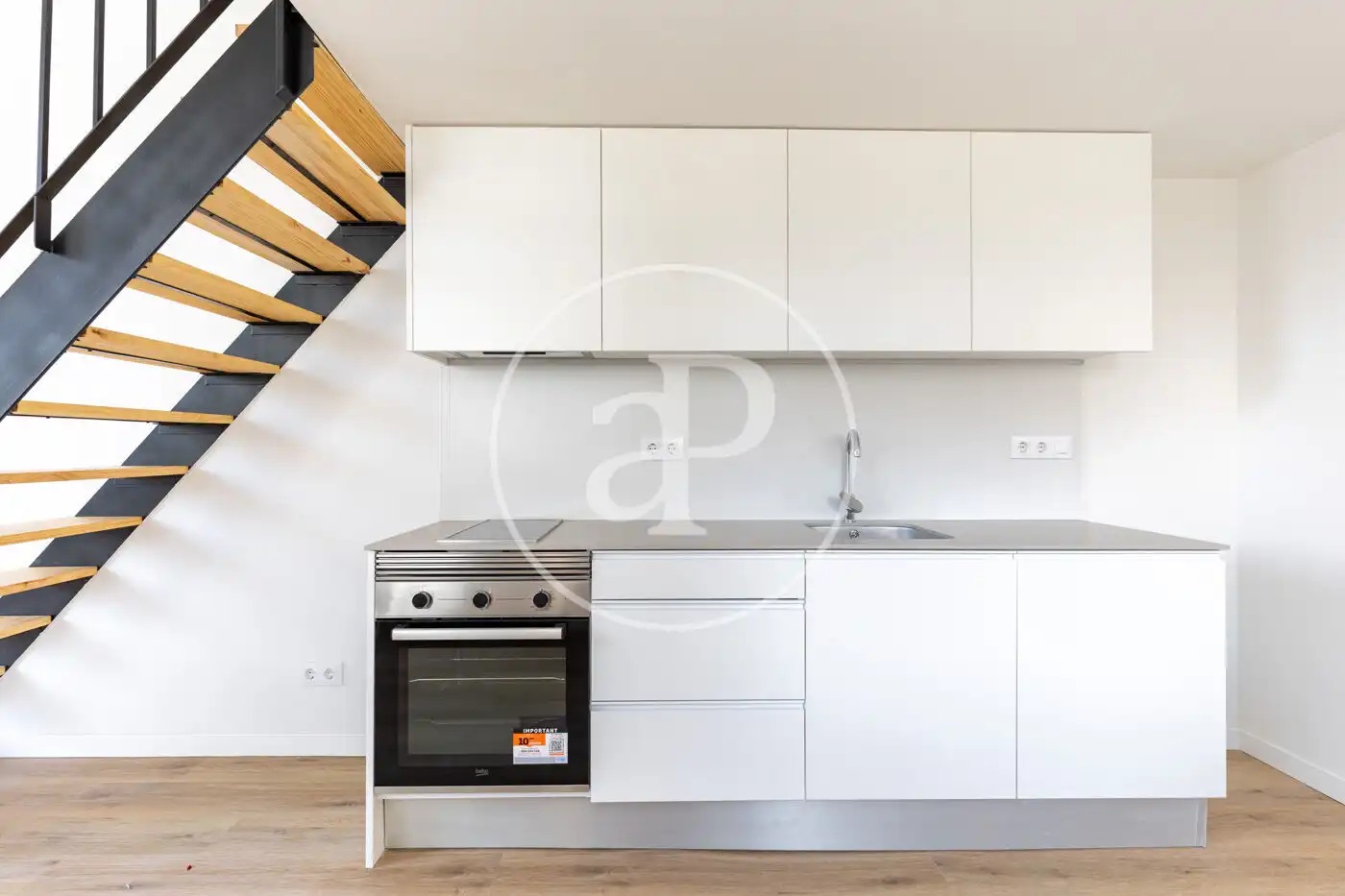 Cocina de Loft en venta en Cerdanyola del Vallès con Calefacción, Terraza y Trastero