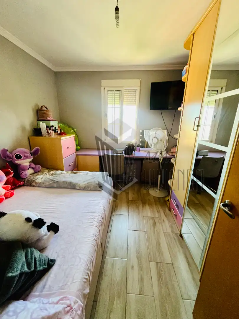 Bedroom of Flat for sale in Algeciras  with Furnished