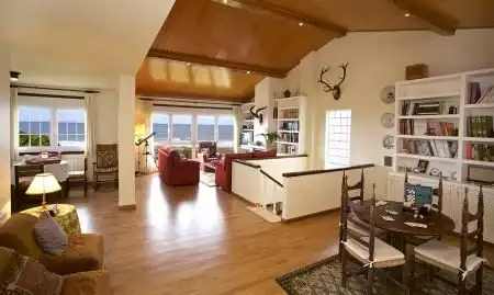 Living room of Houses for rent in Oia  with Heating, Private garden and Parquet flooring