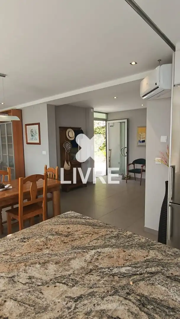 Sala de estar de Casa o chalet en venta en Cunit con Aire acondicionado, Calefacción y Piscina