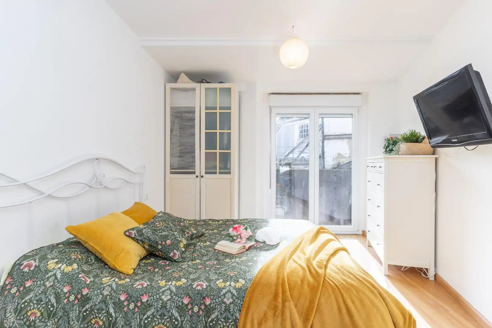 Bedroom of Flat for sale in Llanes  with Heating, Terrace and Storage room