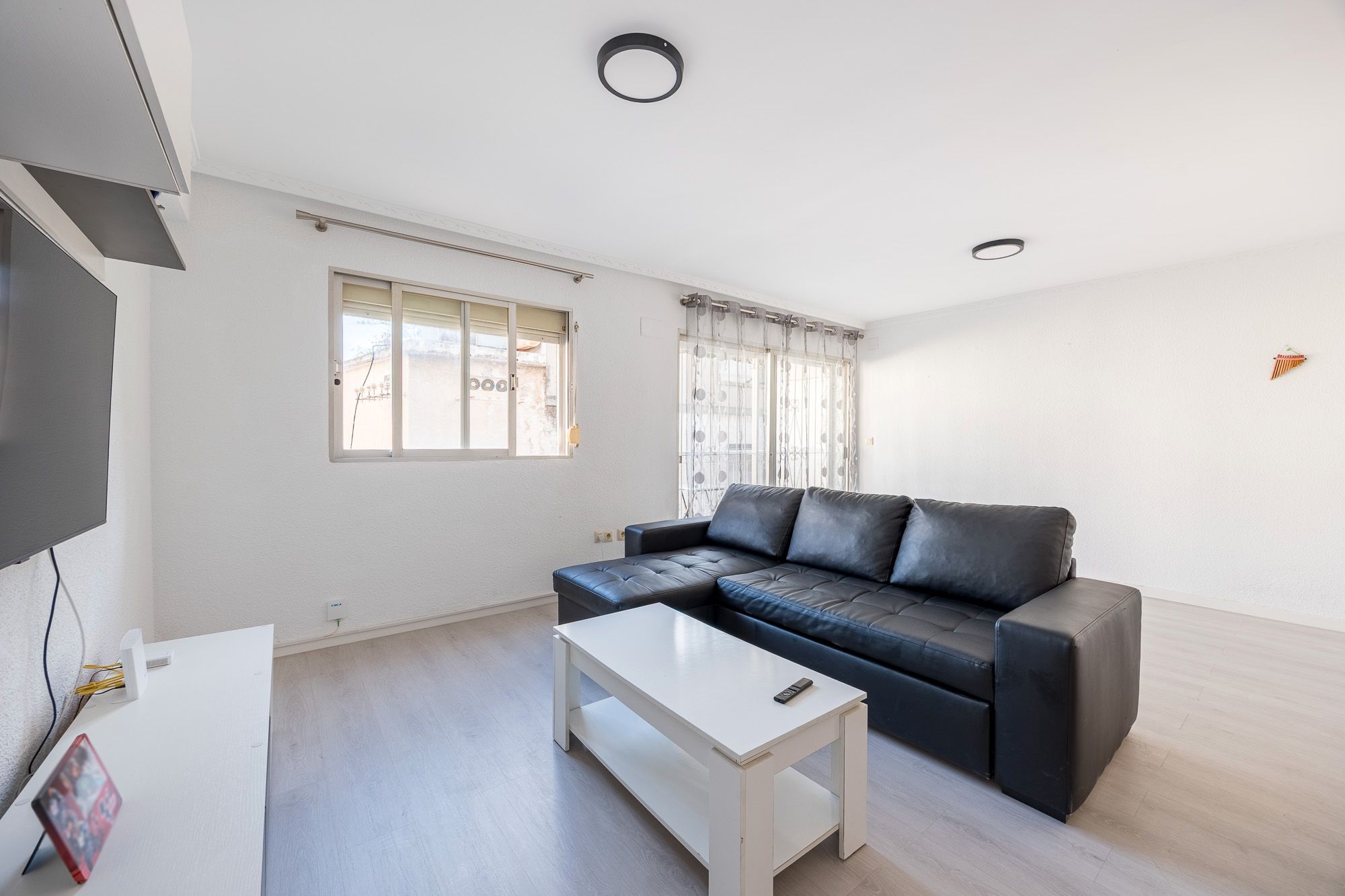 Sala d'estar de Pis en venda en Villajoyosa / La Vila Joiosa amb Moblat