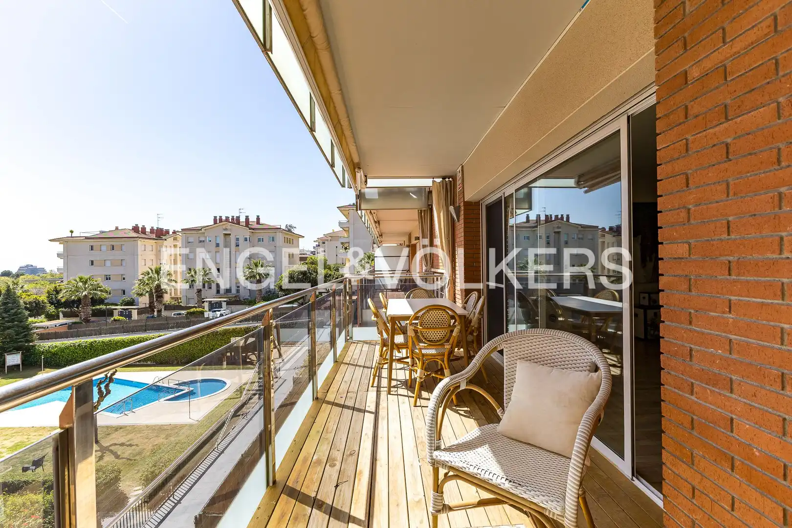 Terrassa de Pis de lloguer en Sitges amb Aire condicionat, Calefacció i Piscina