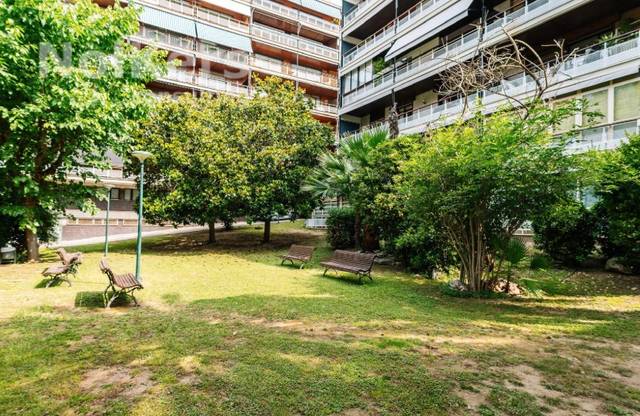 Piso en Alquiler en Les Tres Torres