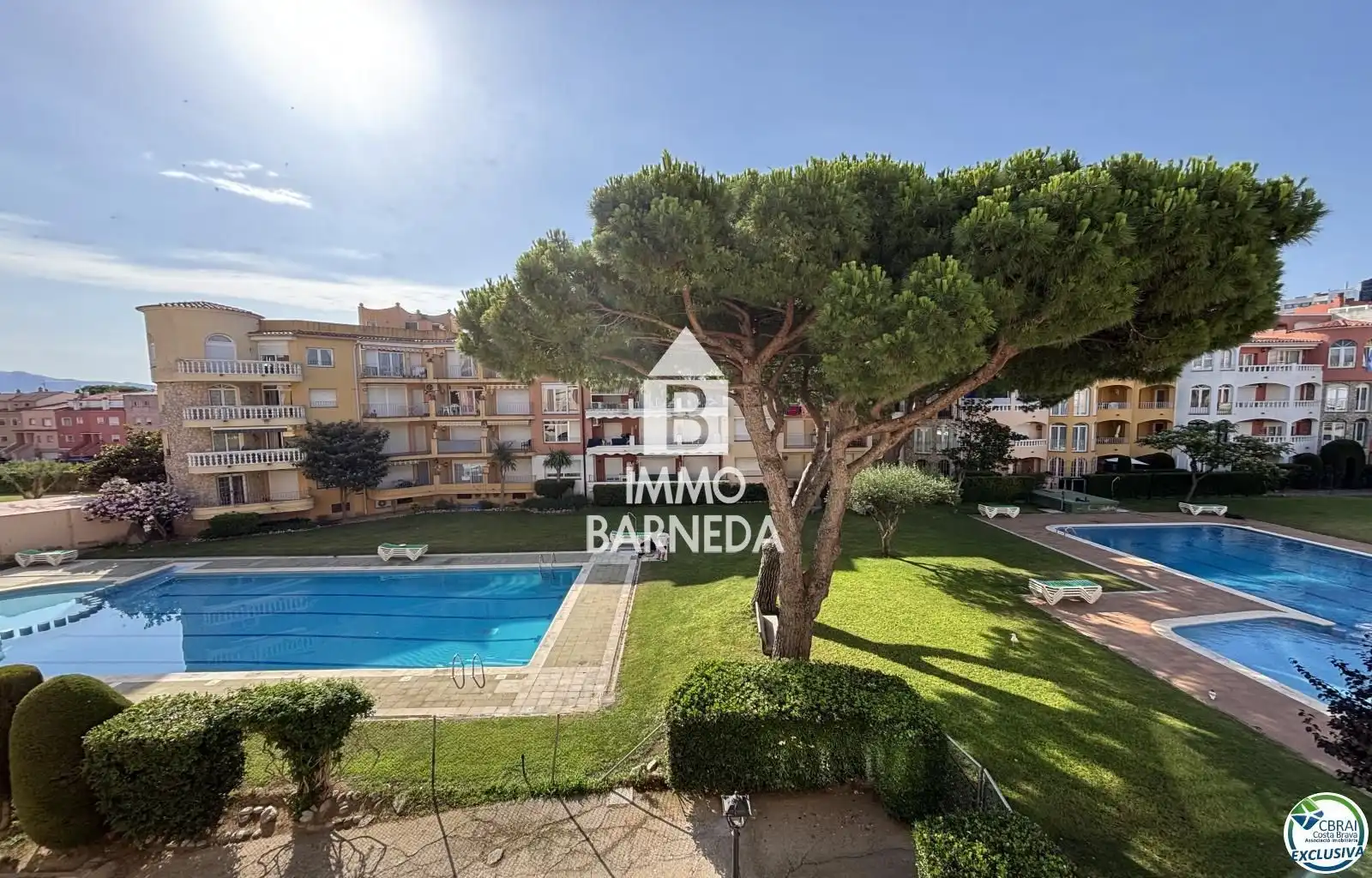 Garden of Flat for sale in Empuriabrava  with Air Conditioner, Heating and Swimming Pool