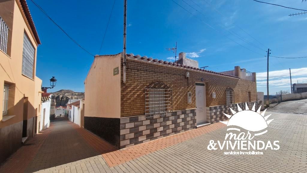 Exterior view of House or chalet for sale in Antas  with Heating, Private garden and Terrace