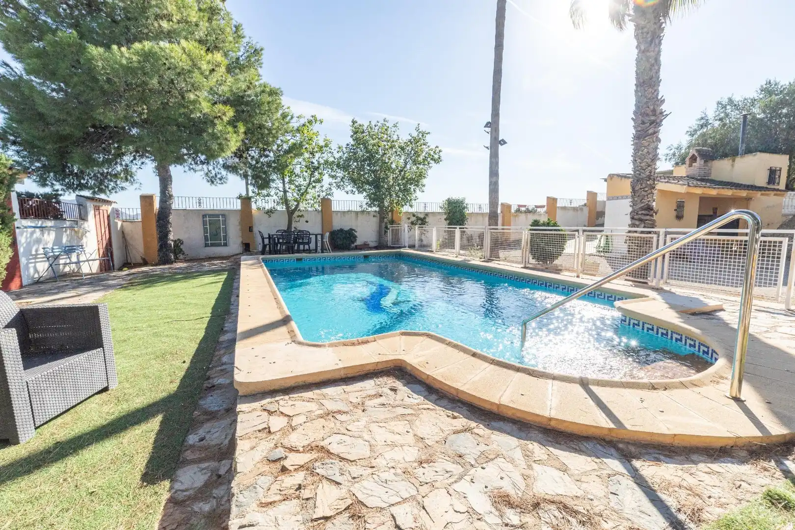 Swimming pool of Houses for sale in Fortuna