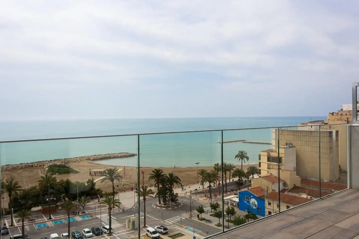 Vista exterior de Pis en venda en Vinaròs amb Piscina comunitària