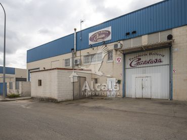 Nave industrial en venta en Alovera