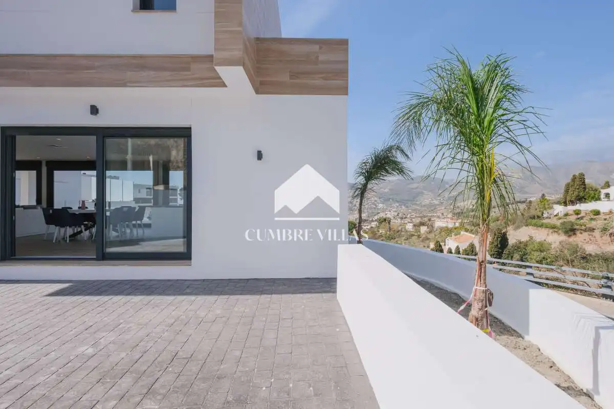 Casa o xalet en venda a La Herradura centro