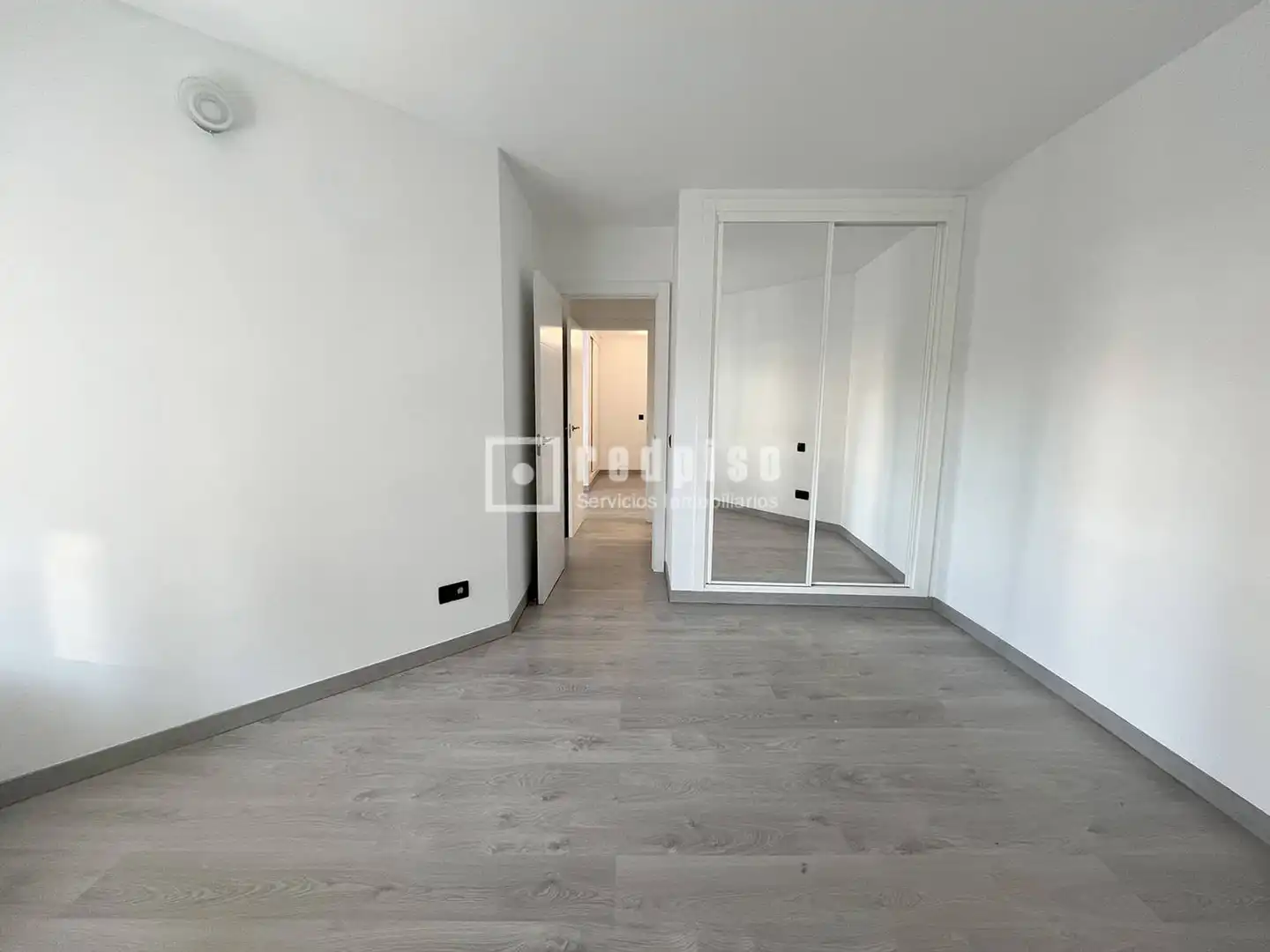 Bedroom of Flat for rent in Madrid  with Heating, Private garden and Terrace