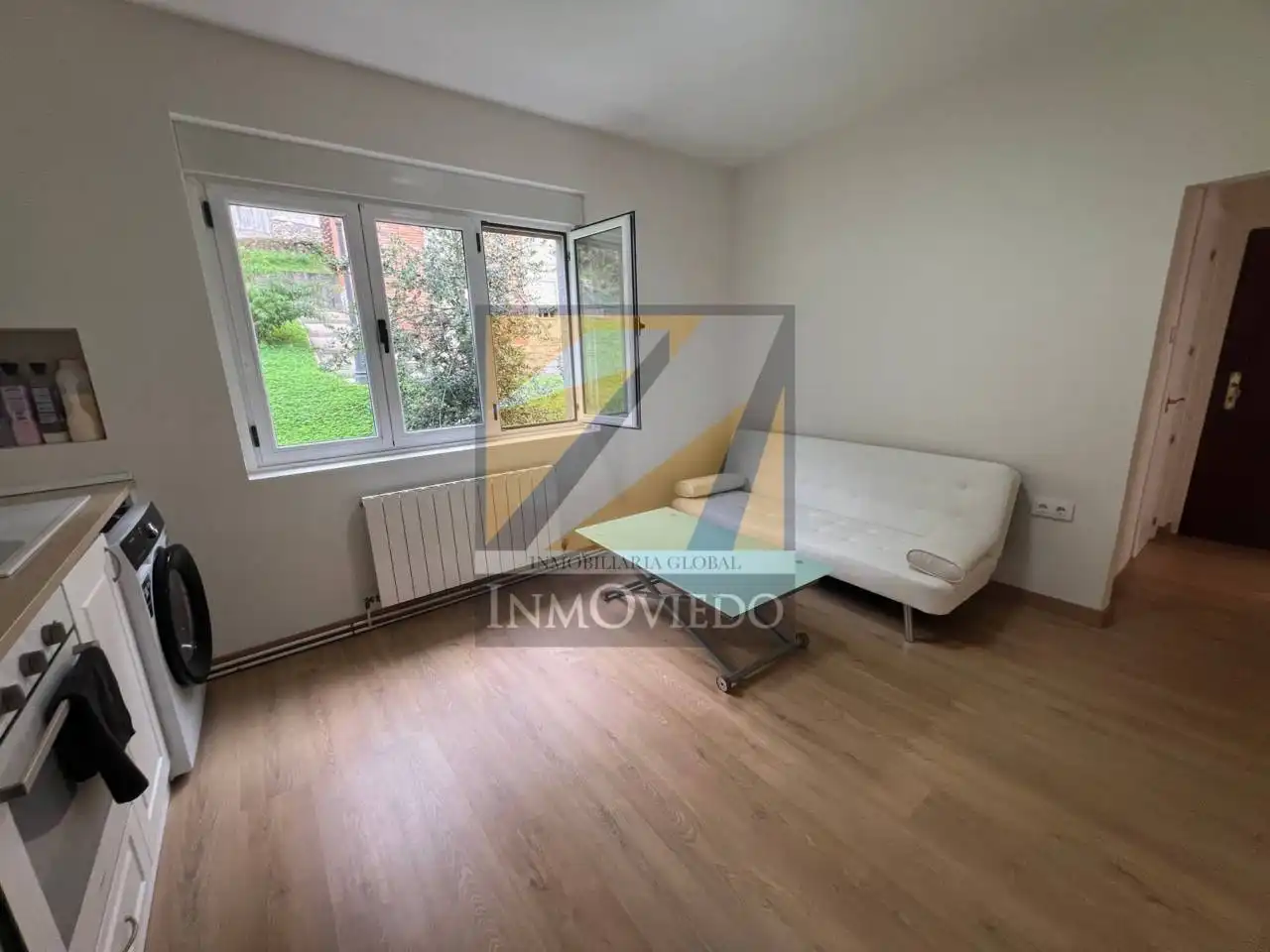 Bedroom of Flat for sale in Morcín  with Heating, Storage room and Furnished