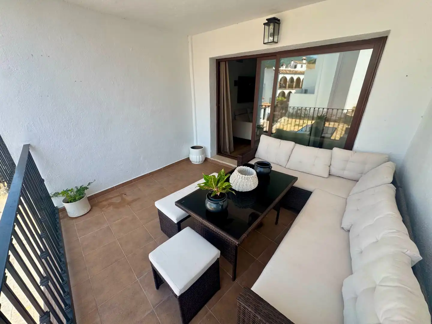 Terrace of Apartments for rent in Benahavís  with Furnished, Oven and Washing machine