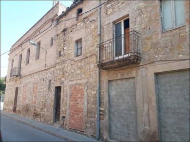 Villa zum Verkauf in C/ María Gimferrer