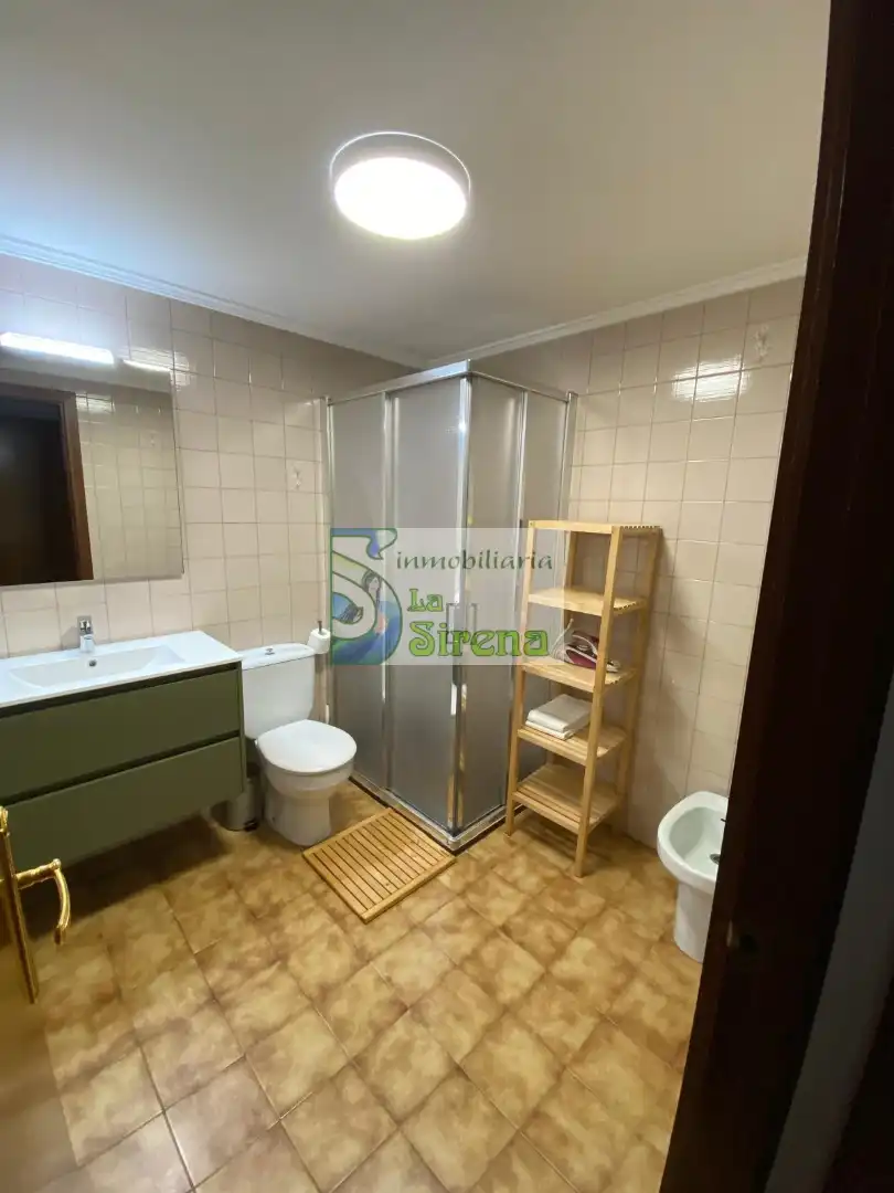 Badezimmer von Wohnung zur Miete in Castro-Urdiales mit Heizung, Terrasse und Möbliert