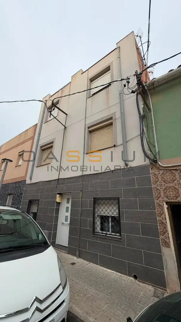 Flat for sale in Carrer Vint-I-Quatre, imagen 2