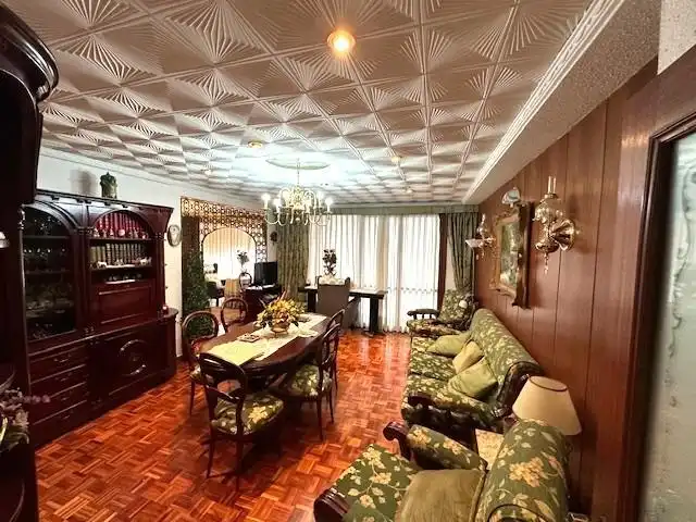 Sala d'estar de Pis en venda en Valencia amb Parquet i Balcó