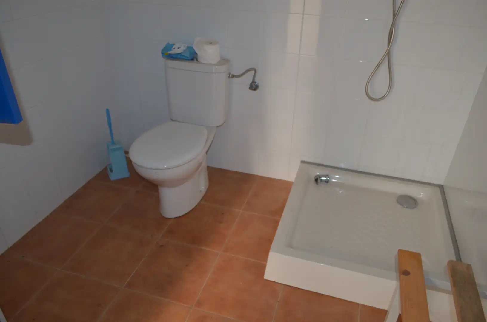 Badezimmer von Fabrikhallen zum Verkauf in Malpartida de Plasencia